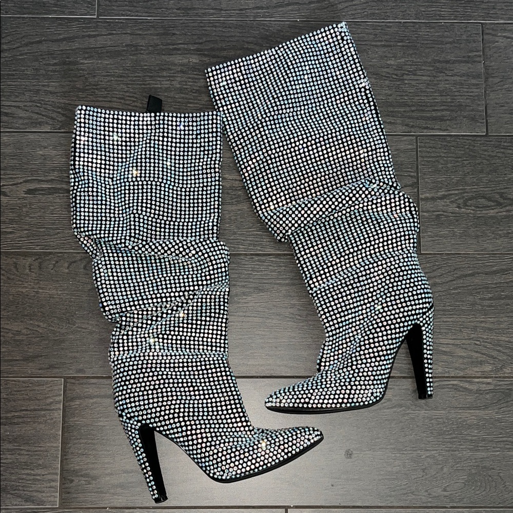 STEVE MADDEN Crushing boots 6.5